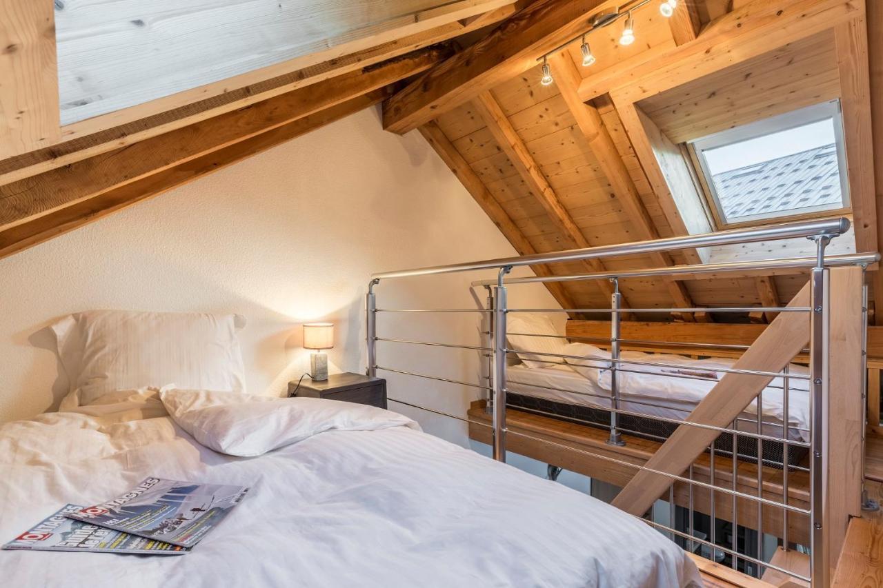 Les Edelweiss Mont-Blanc - Gite Classe 3 Etoiles Passy  Exteriör bild